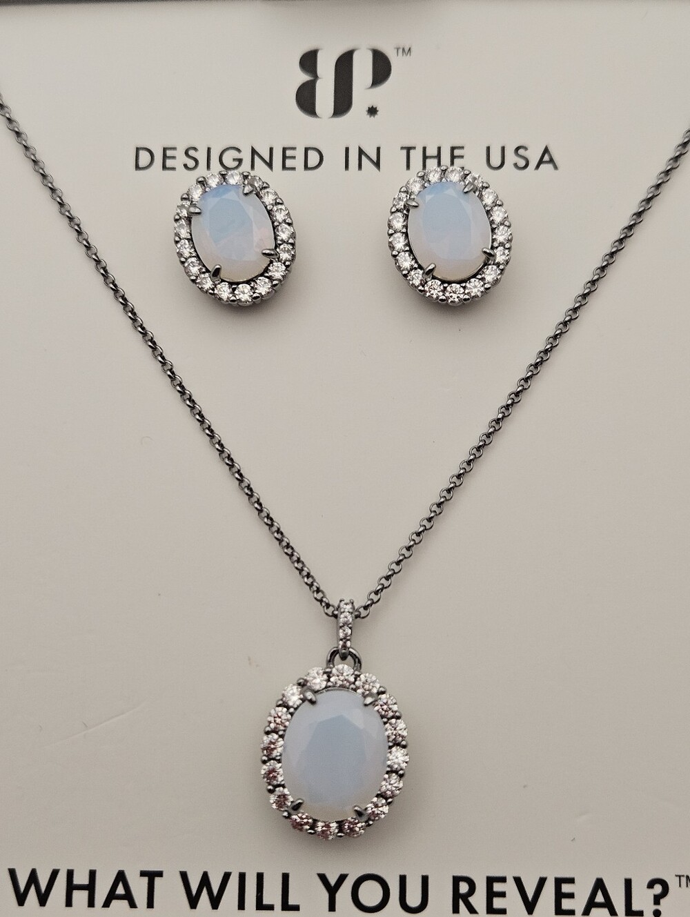 Bomb Party SE89530 "The 2424 Set" Moonstone
